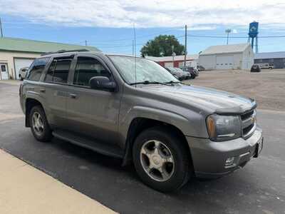 2009 Chevrolet TrailBlazer, $5000. Photo 2