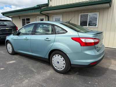 2012 Ford Focus, $4500. Photo 2