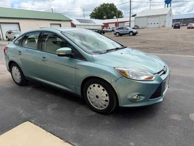 2012 Ford Focus, $4500. Photo 4