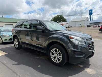 2017 Chevrolet Equinox, $6000. Photo 2