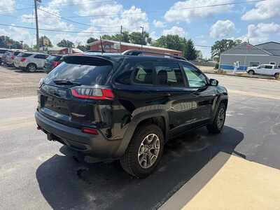 2020 Jeep Cherokee, $10500. Photo 4