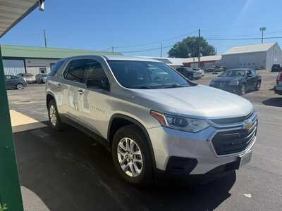 2019 Chevrolet Traverse, $16000. Photo 2