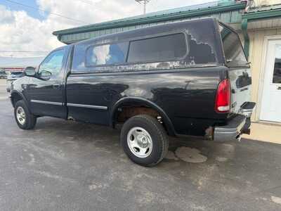 1998 Ford F150 Reg Cab, $3000. Photo 4