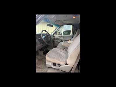 1998 Ford F150 Reg Cab, $3000. Photo 5