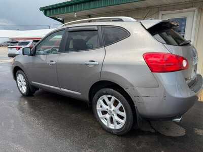 2013 Nissan Rogue, $6000. Photo 4