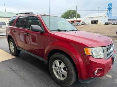 2010 Ford Escape, $4500. Photo 2
