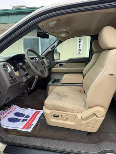 2010 Ford F150 Ext Cab, $5500. Photo 5
