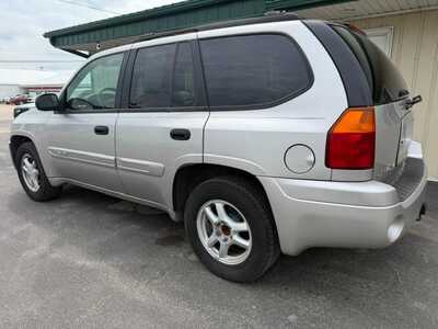 2004 GMC Envoy, $3500. Photo 4