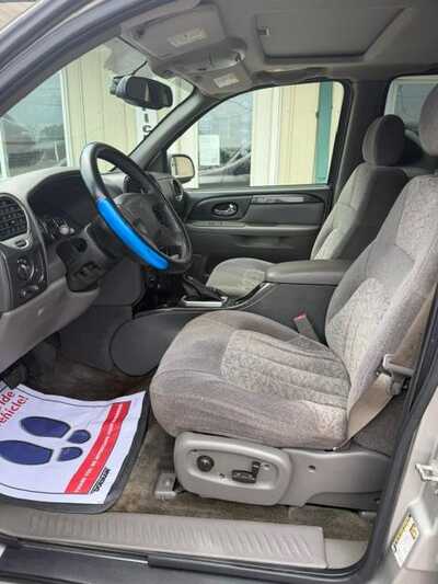 2004 GMC Envoy, $3500. Photo 5