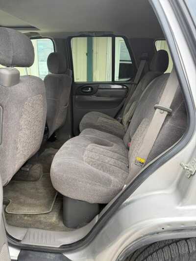 2004 GMC Envoy, $3500. Photo 6