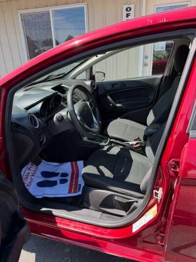 2017 Ford Fiesta, $7500. Photo 5