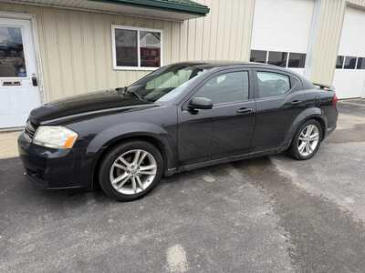 2011 Dodge Avenger, $3500. Photo 2