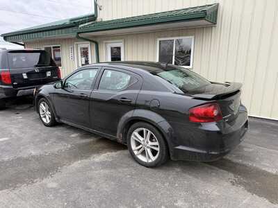 2011 Dodge Avenger, $3500. Photo 3