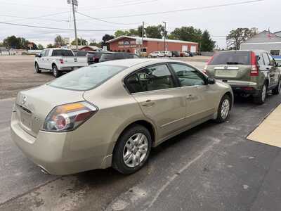 2009 Nissan Altima, $4650. Photo 3