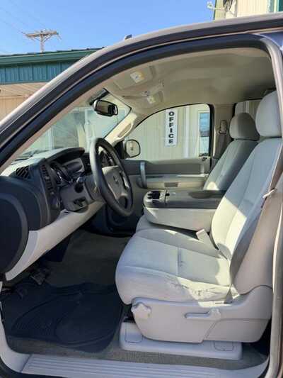 2008 GMC 1500 Crew Cab, $6500. Photo 5