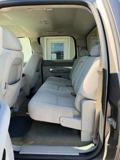 2008 GMC 1500 Crew Cab, $6500. Photo 6