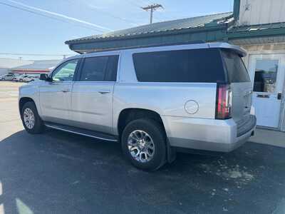 2018 GMC Yukon XL, $16500. Photo 3