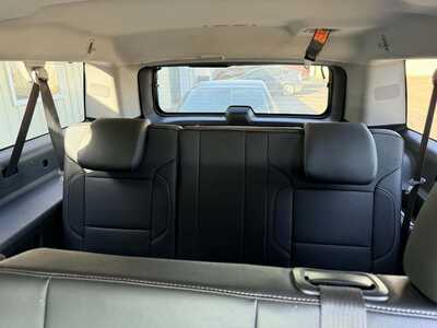 2018 GMC Yukon XL, $16500. Photo 7