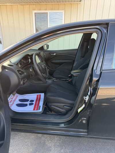 2015 Dodge Dart, $5500. Photo 5