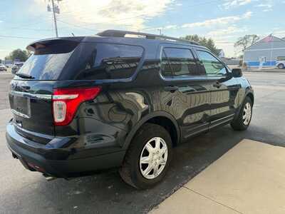 2011 Ford Explorer, $3500. Photo 3