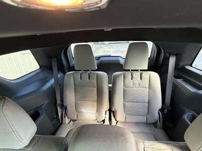 2011 Ford Explorer, $3500. Photo 7