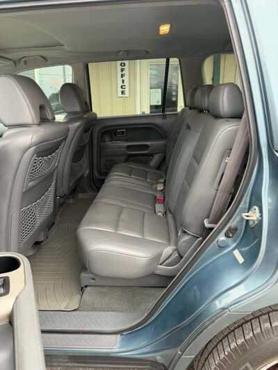2007 Honda Pilot, $5000. Photo 6