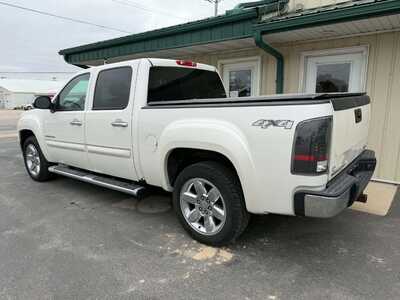 2012 GMC 1500 Crew Cab, $9000. Photo 4