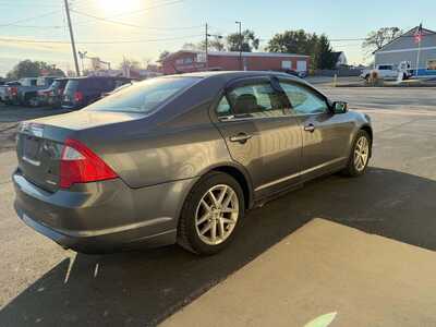 2011 Ford Fusion, $5000. Photo 3