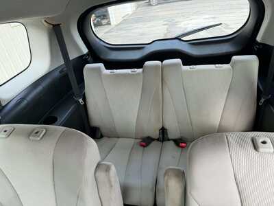 2015 Mazda Mazda5, $3995. Photo 7