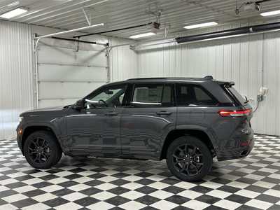2024 Jeep Grand Cherokee, $59918. Photo 2