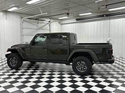 2024 Jeep Gladiator, $62703. Photo 2