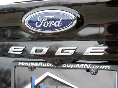 2024 Ford Edge, $49741. Photo 11