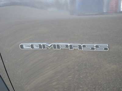2021 Jeep Compass, $24568. Photo 11