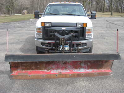 2008 Ford F250 Reg Cab, $9900. Photo 2