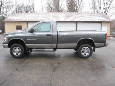2003 Dodge 2500 Reg Cab, $7900. Photo 1