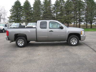 2013 Chevrolet 1500 Ext Cab, $5900. Photo 3