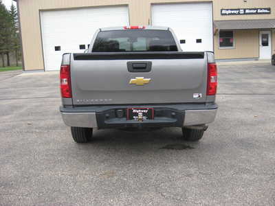 2013 Chevrolet 1500 Ext Cab, $5900. Photo 4