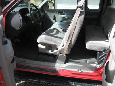 2000 Ford F150 Ext Cab, $4500. Photo 5