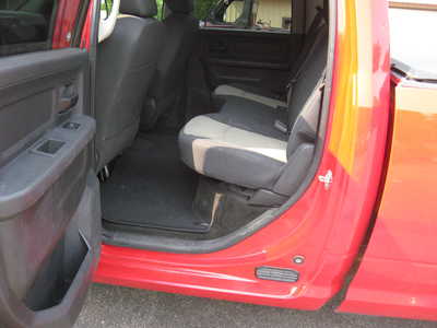 2012 RAM 2500 Crew Cab, $9500. Photo 6