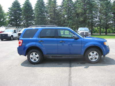 2011 Ford Escape, $5900. Photo 3