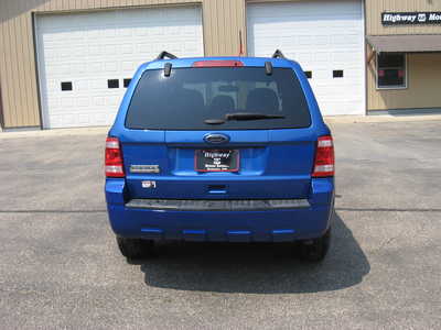 2011 Ford Escape, $5900. Photo 4