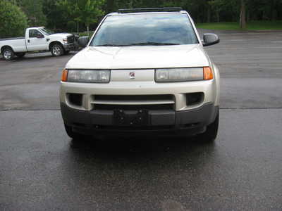 2002 Saturn VUE, $4900. Photo 2