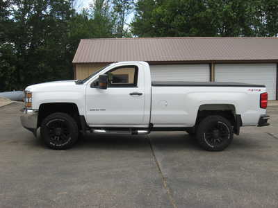 2016 Chevrolet 2500 Reg Cab, $15900. Photo 1