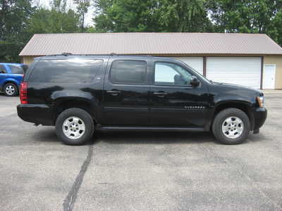 2012 Chevrolet Suburban, $5500. Photo 3