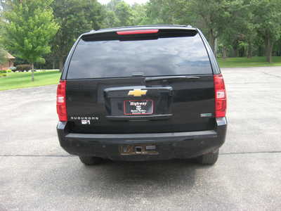 2012 Chevrolet Suburban, $5500. Photo 4