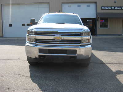 2016 Chevrolet 3500 Crew Cab, $12900. Photo 2