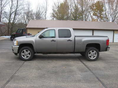 2014 Chevrolet 2500 Crew Cab, $8900. Photo 1