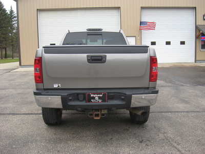 2014 Chevrolet 2500 Crew Cab, $8900. Photo 4