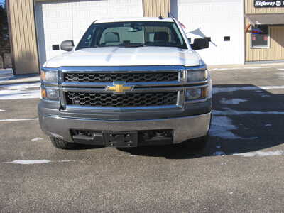2015 Chevrolet 1500 Reg Cab, $6900. Photo 2