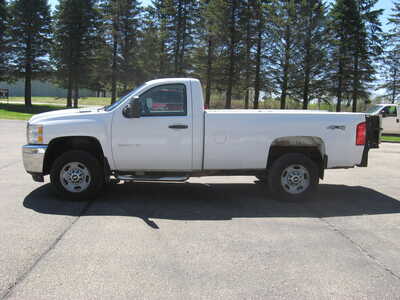 2013 Chevrolet 2500 Reg Cab, $8900. Photo 1